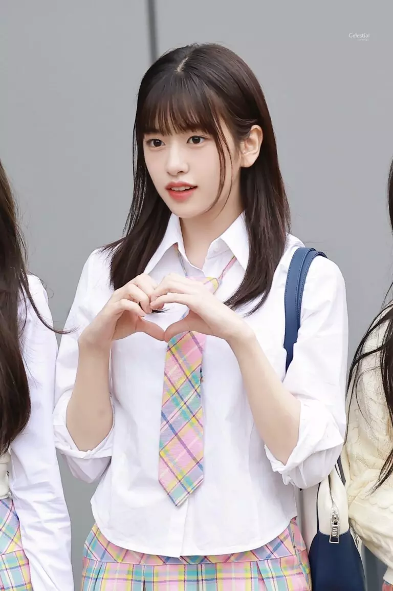 感觉今天的中短发安宥真又回到了PD48时期