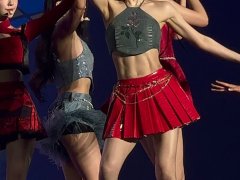 red velvet wendy腹肌,这需要付出多少努力啊,感觉比一般男人还明显