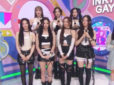 推特上疯传的BABYMONSTER片段现场..ㄷㄷ