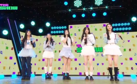 今天TheShow ILLIT安可舞台